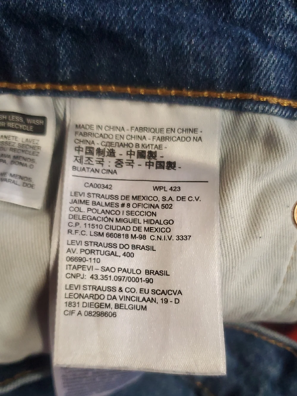 Levi's Blue Denim Jeans with Red Side Stripe 34x32 - Size 34x32